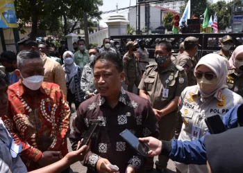 Buruh Minta Naik Upah Imbas BBM Naik, Sekda Depok Serap Seluruh Aspirasi