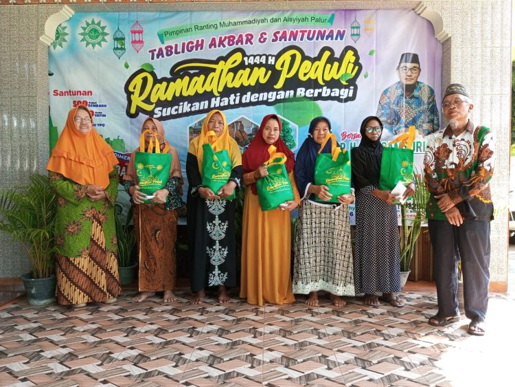 Berkah di Bulan Ramadhan, Muhammadiyah Palur Berbagi Peduli Sucikan Hati