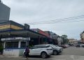 Ruko-Restoran di Pluit Jakarta Utara Serobot Badan Jalan