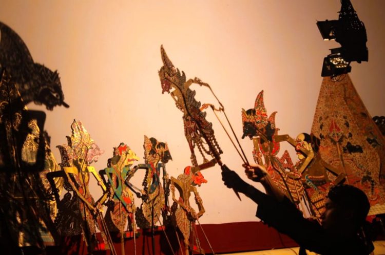 8 Lagu Daerah Jawa Tengah Terpopuler