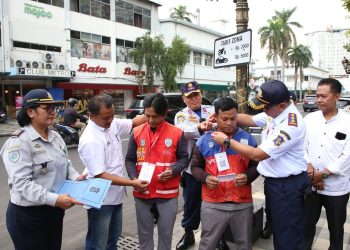 Bayar Parkir Menggunakan QRIS di Surabaya Resmi Diberlakukan!