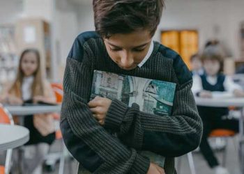 Memahami dan Mengatasi Bullying di Daerah Terpencil: Langkah-Langkah Penting dan Dampaknya