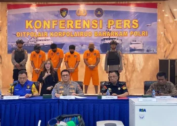 Polairud Tangkap Tujuh Pelaku Penyelundupan Benih Lobster Ilegal di Banten