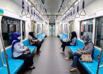 Hari Kartini, Pemprov DKI Tetapkan Tarif Rp 1 bagi Perempuan Naik Transportasi Umum