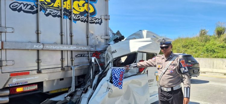 Sopir Travel yang Terlibat Kecelakaan Maut di Tol Cisumdawu Diamankan Polisi
