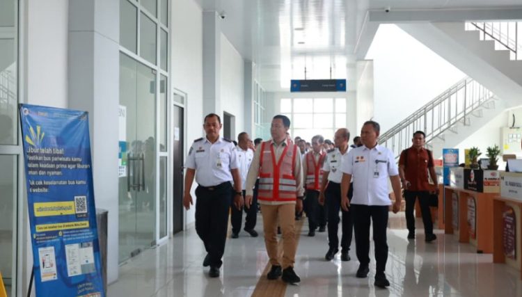 Ditjen Hubdat Lakukan Rampcheck Bus di Borobudur Jelang Libur Natal dan Tahun Baru 2025/2026