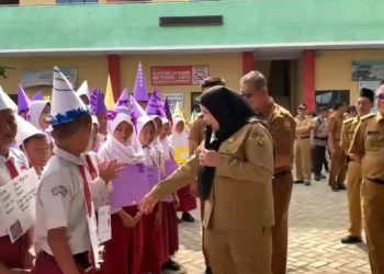 Kabar Gembira! Tahun Depan, Uang Komite SD dan SMP Negeri Bandarlampung Resmi Dihapus