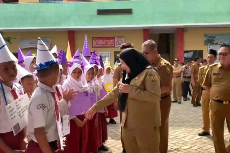 Kabar Gembira! Tahun Depan, Uang Komite SD dan SMP Negeri Bandarlampung Resmi Dihapus