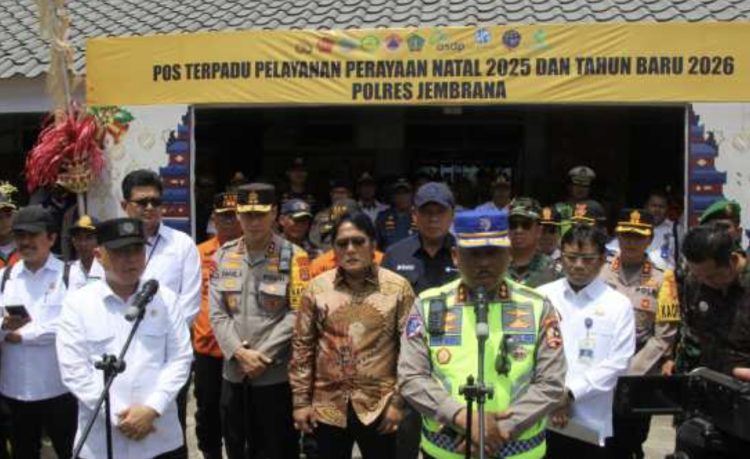 Kakorlantas dan Menhub Tinjau Operasi Lilin Agung 2025 di Pelabuhan Gilimanuk Bali