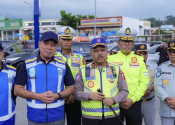Kakorlantas Polri Irjen Agus Suryonugroho Tinjau Jalur Tol Dan Arteri Jawa Timur
