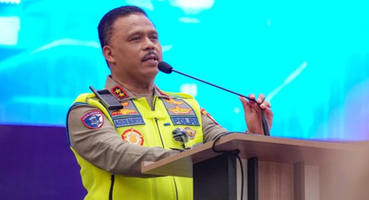 Negara Hadir di Jalan: Kakorlantas Pastikan Kelancaran Mudik hingga Kekhusyukan Ibadah