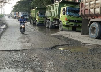 Jalan Berlubang Akibat ODOL, Risiko Kecelakaan Pengendara Motor Meningkat Tajam