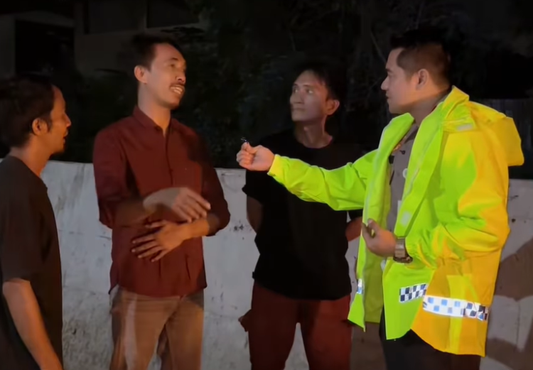 Bahu Jalan Tol Bukan Tempat Tidur: PJR Cikampek Ingatkan Ancaman Kriminalitas Hingga Tabrakan Beruntun