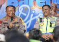 Polri Salurkan Bansos untuk 550 Ojol di Tugu Proklamasi Jakarta 1