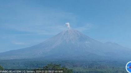 gunung_semeru_erupsi